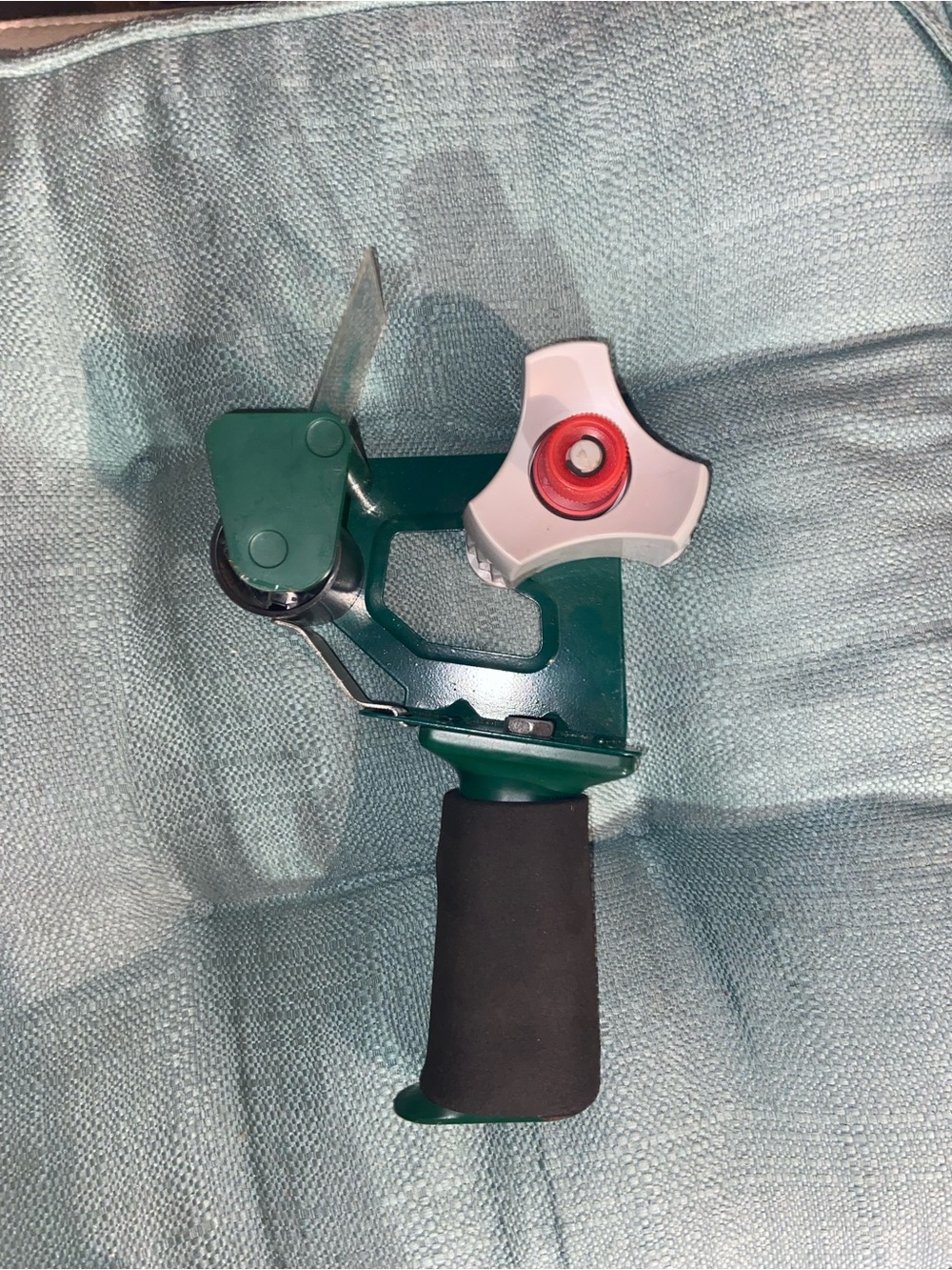 Duck Packing Tape Dispenser Gun for Shipping and Taping Heavy Duty Packaging 2”